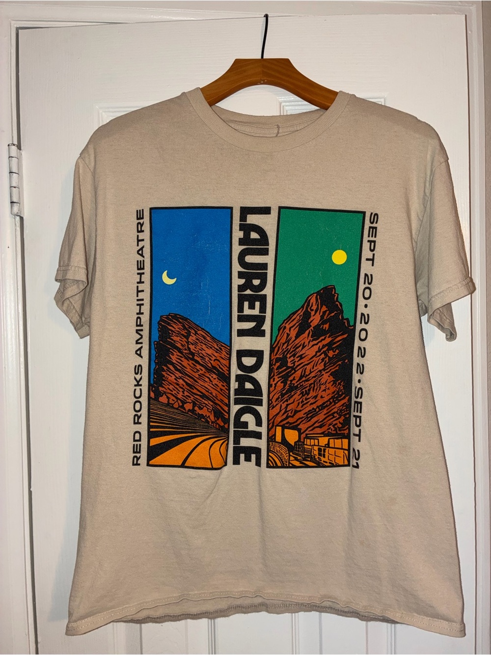 Lauren Daigle Graphic Concert Tee - Beige